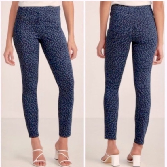 𝅺spanx Indigo Leopard cheetah Print Ankle slimming skinny jeggings jeans